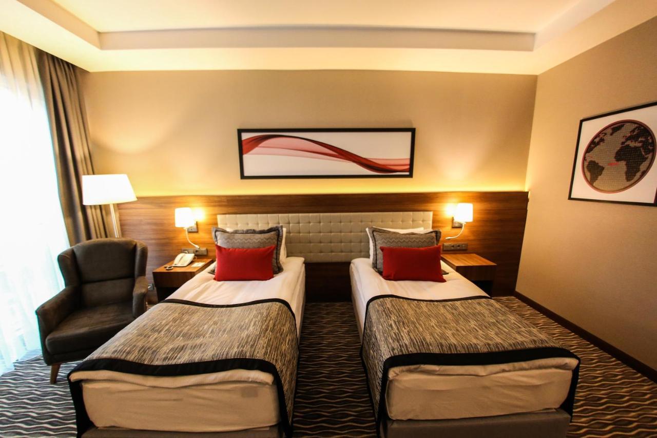 Ramada By Wyndham Nigde Hotel Bagian luar foto