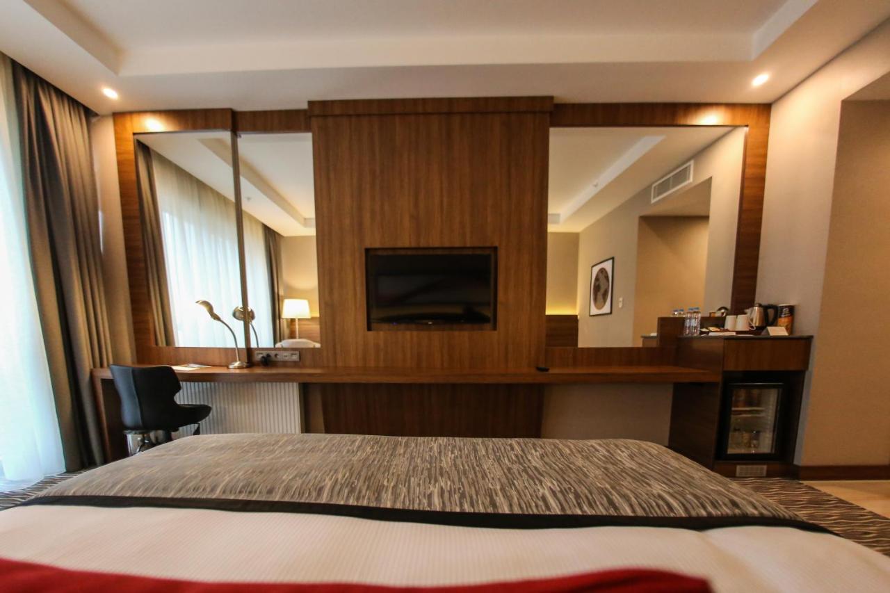 Ramada By Wyndham Nigde Hotel Bagian luar foto
